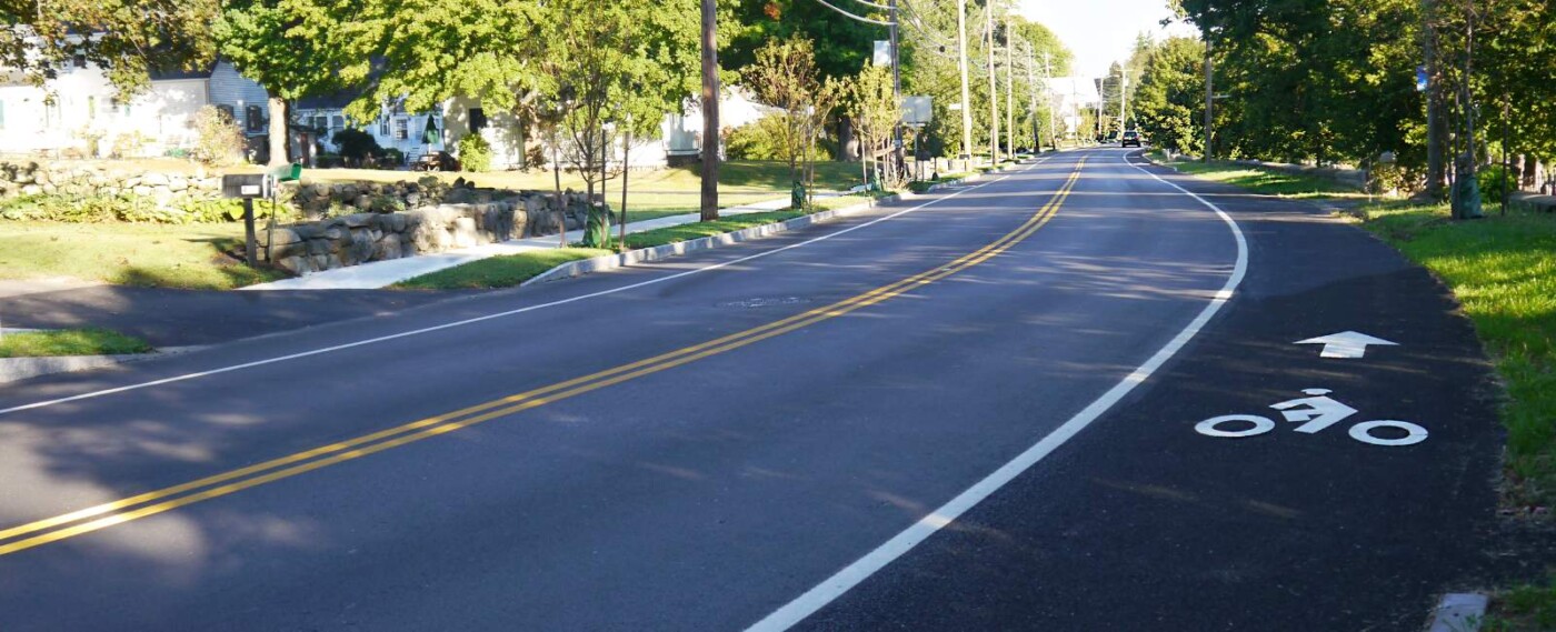 road with bike lane